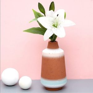 Ceramic Vase Modern Decor - Flower Vase